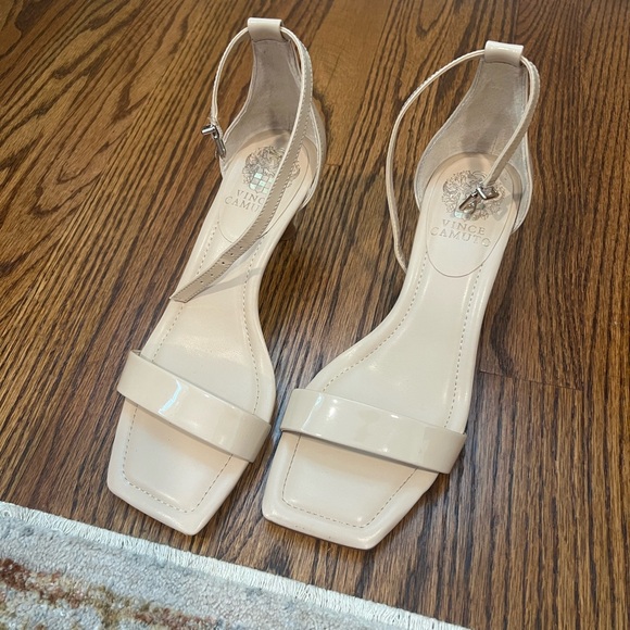 Vince Camuto Vinkely Heel - Picture 3 of 11